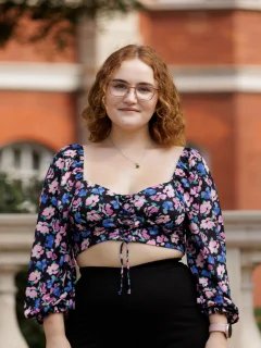 Portrait of Niamh McAuley