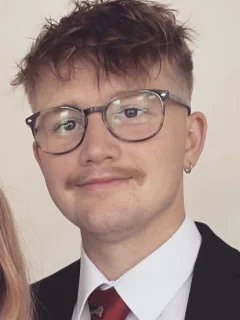 Sam Lovatt picture